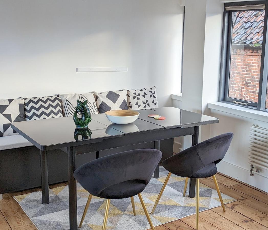 Contractor And Family Friendly Grade II Townhouse- 3 Bedrooms- Free Parking Norwich Bagian luar foto