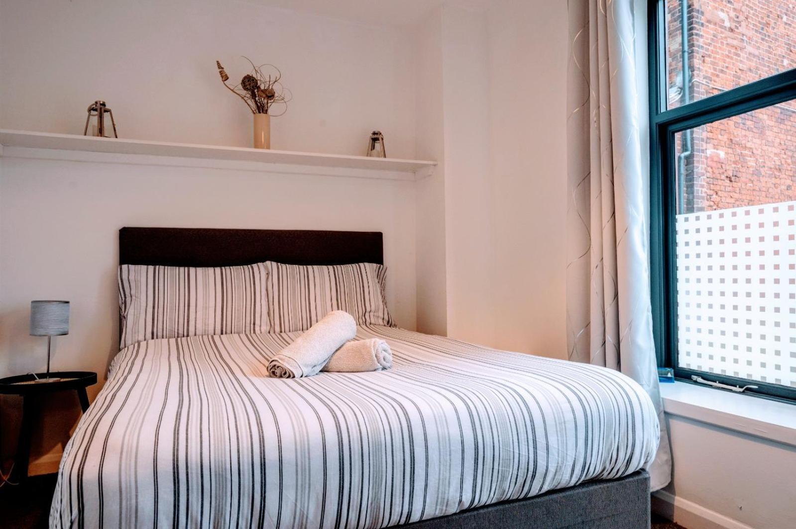 Contractor And Family Friendly Grade II Townhouse- 3 Bedrooms- Free Parking Norwich Bagian luar foto