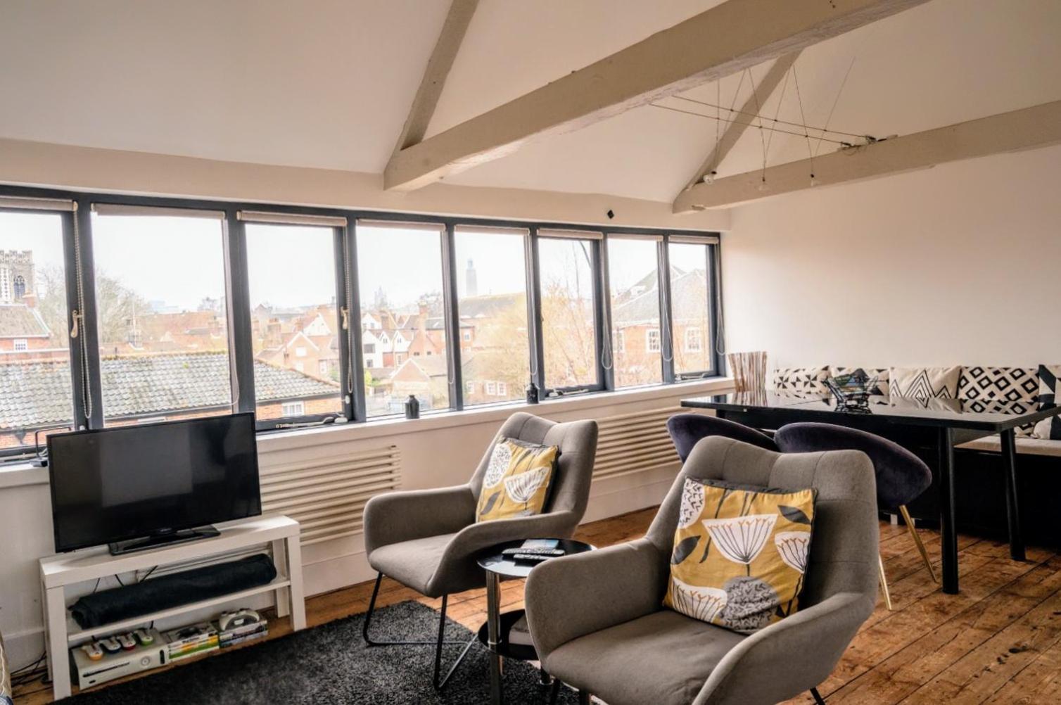 Contractor And Family Friendly Grade II Townhouse- 3 Bedrooms- Free Parking Norwich Bagian luar foto